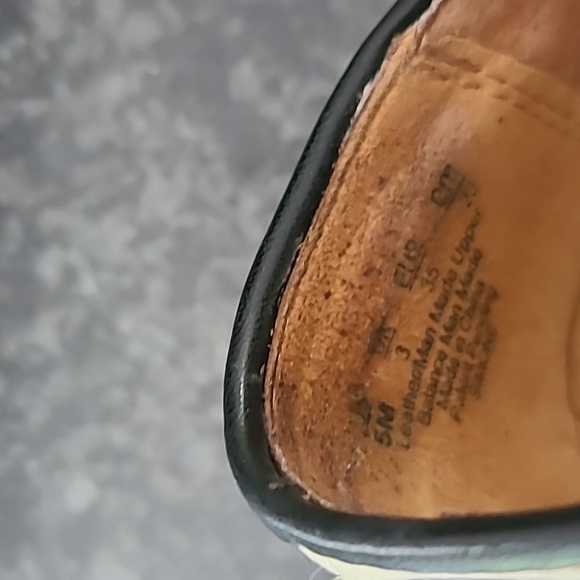 Naturalizer size 5 shoes - Picture 6 of 6